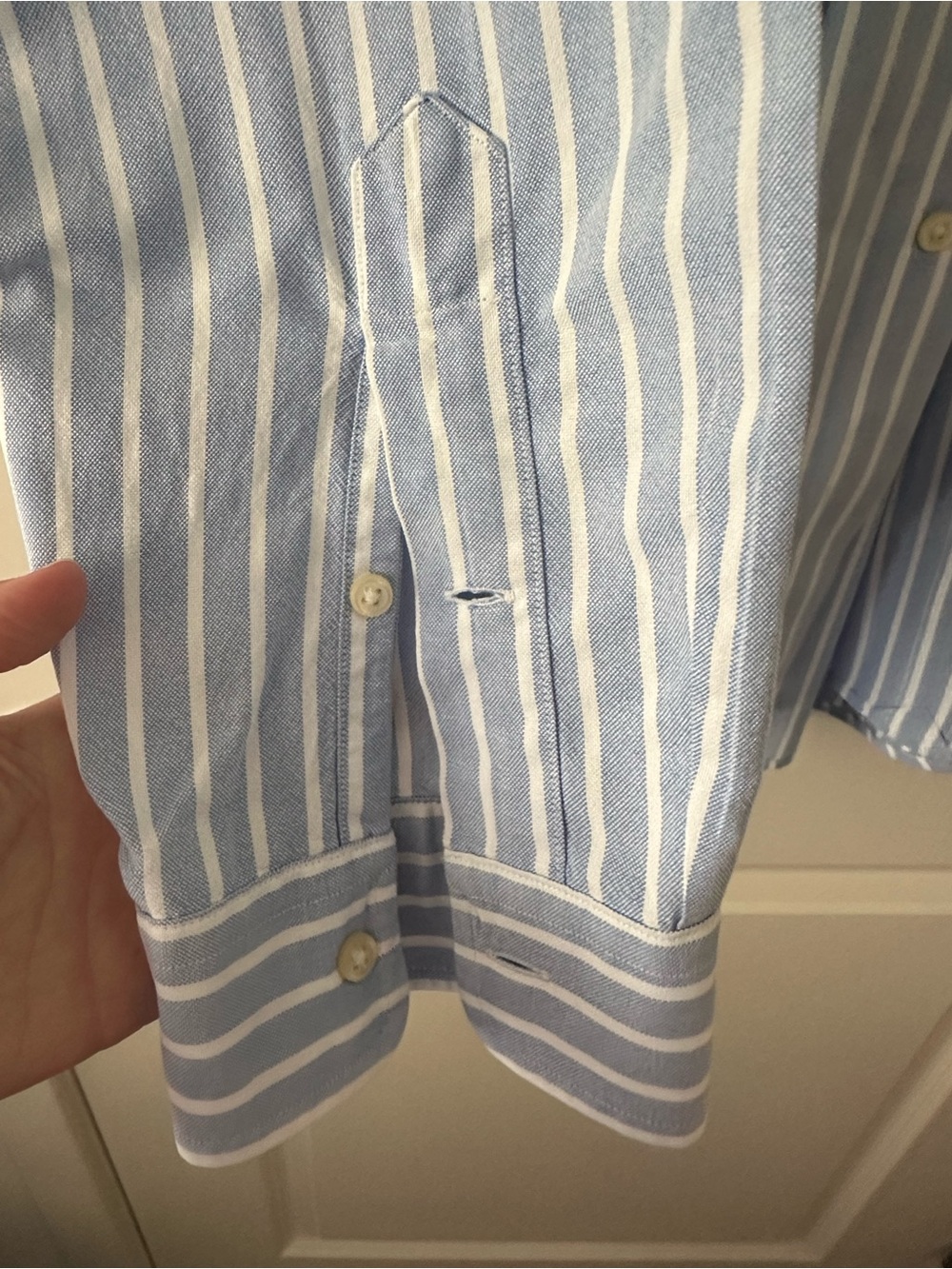 Ralph Lauren Men’s Blue and White Striped Oxford Shirt - Picture 4 of 7